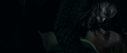 harry_potter_and_the_deathly_hallows:_part_1_frame_1739128027.5908017.jpg