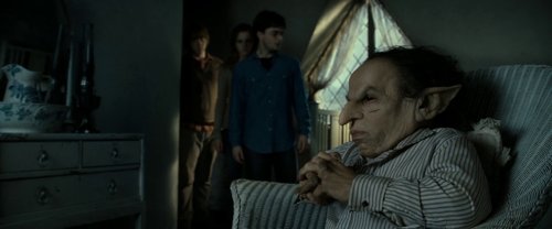 harry_potter_and_the_deathly_hallows:_part_2_frame_1739128210.6056757.jpg