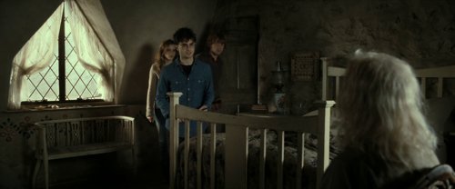 harry_potter_and_the_deathly_hallows:_part_2_frame_1739128211.5272.jpg