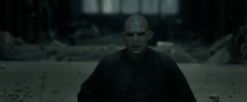 harry_potter_and_the_deathly_hallows:_part_2_frame_1739128236.3448036.jpg