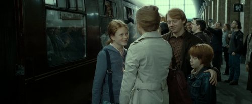 harry_potter_and_the_deathly_hallows:_part_2_frame_1739128239.545598.jpg