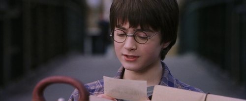 harry_potter_and_the_sorcerer's_stone_frame_1738718643.341384.jpg