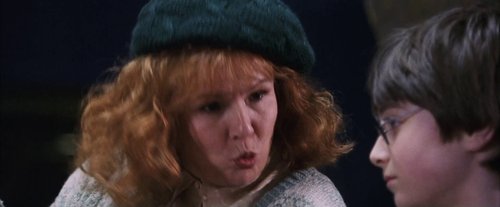 harry_potter_and_the_sorcerer's_stone_frame_1738718643.8419735.jpg