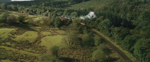 harry_potter_and_the_sorcerer's_stone_frame_1738718644.1253395.jpg
