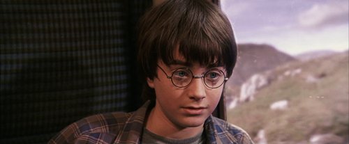 harry_potter_and_the_sorcerer's_stone_frame_1738718644.3770125.jpg