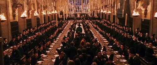 harry_potter_and_the_sorcerer's_stone_frame_1738718646.3679173.jpg