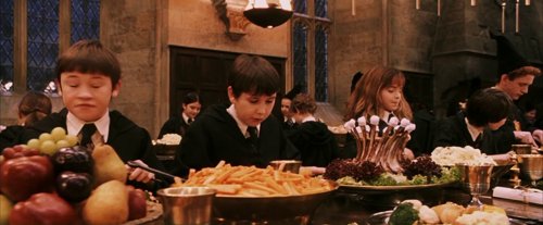 harry_potter_and_the_sorcerer's_stone_frame_1738718647.808859.jpg