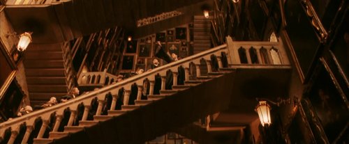 harry_potter_and_the_sorcerer's_stone_frame_1738718648.2592576.jpg