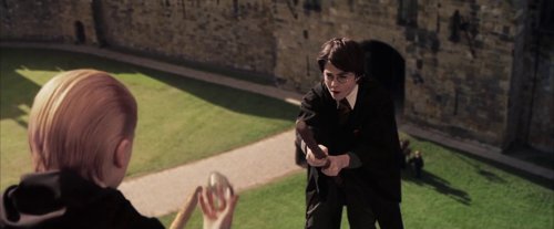 harry_potter_and_the_sorcerer's_stone_frame_1738718651.0730126.jpg