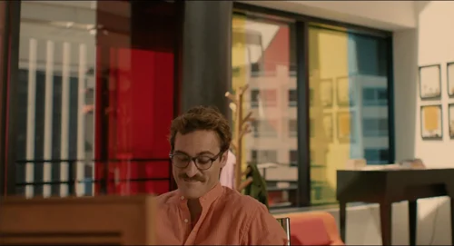 her_frames_frame_102.webp