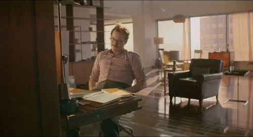 her_frames_frame_161.webp