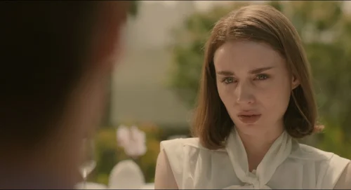 her_frames_frame_231.webp