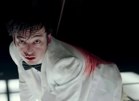 joji_-_slow_dancing_in_the_dark_frame_156.156.webp