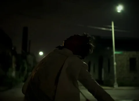 joji_-_slow_dancing_in_the_dark_frame_98.098.webp