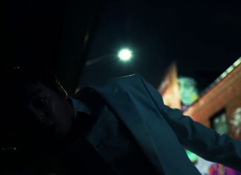 joji_-_slow_dancing_in_the_dark_frame_46.046.jpg