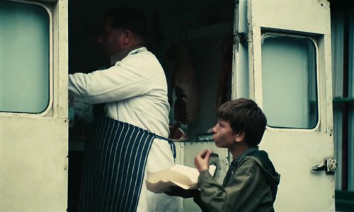 kes_frames_frame_200.jpg