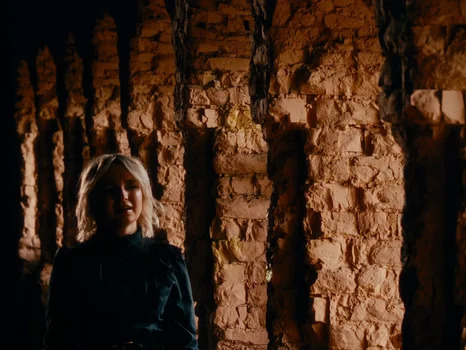 klavdia_petrivna___журба_official_video_frame_71.webp