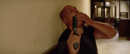 léon_the_professional_frames_frame_104.webp
