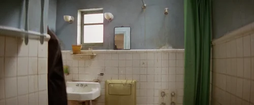 léon_the_professional_frames_frame_160.webp