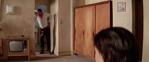 léon_the_professional_frames_frame_195.webp