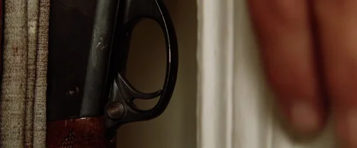 léon_the_professional_frames_frame_97.webp