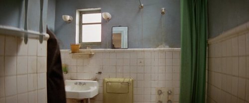 léon_the_professional_frames_frame_160.jpg