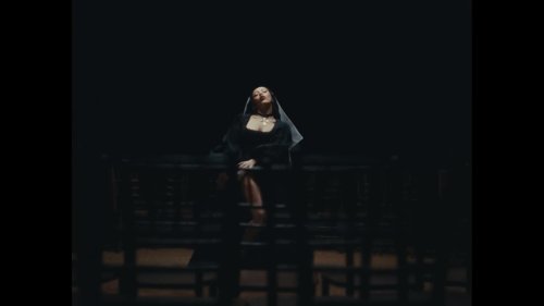 lisa_-_born_again_feat._doja_cat_&_raye_(official_music_video)_frame_111.111.jpg