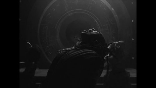 little_simz_-_flood_(official_music_video)_frame_198.0.jpg