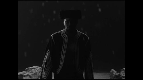 little_simz_-_flood_(official_music_video)_frame_56.0.jpg