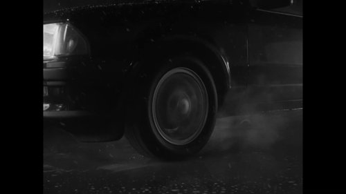little_simz_-_flood_(official_music_video)_frame_88.0.jpg