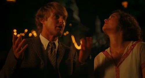 midnight_in_paris_frame_1739129442.296692.webp