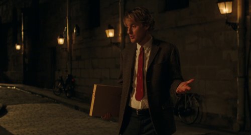 midnight_in_paris_frame_1739129255.9902427.jpg