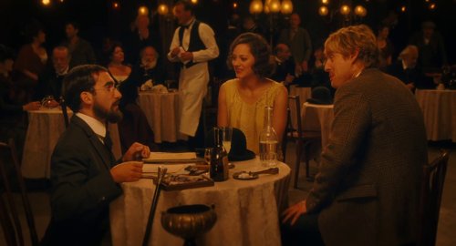 midnight_in_paris_frame_1739129823.8549132.jpg