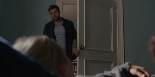 midsommar_frame_1738859276.5402048.webp