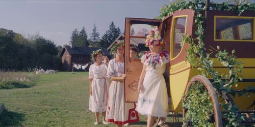 midsommar_frame_1738859307.2226553.jpg