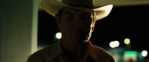 no_country_for_old_men_frames_frame_320.webp