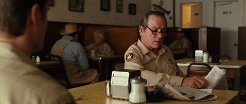no_country_for_old_men_frame_1739051978.0169437.jpg