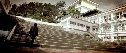 oldboy_frame_1739051822.315551.webp