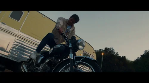 once_upon_a_time..._in_hollywood_frame_1738666268.7474544.webp