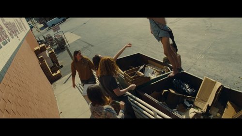 once_upon_a_time..._in_hollywood_frame_1738666237.9353354.jpg