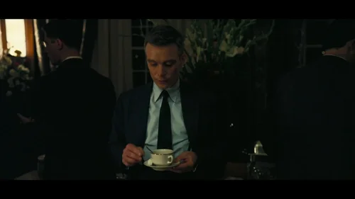 oppenheimer_frame_1738859273.5630343.webp