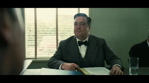 oppenheimer_frame_1738859294.76433.webp