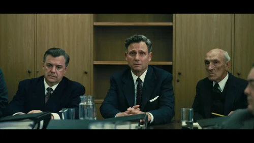 oppenheimer_frame_1738859300.5330706.webp