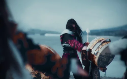 otyken_-_day_by_day_(official_music_video)_frame_144.0.webp