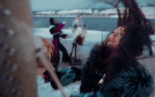 otyken_-_day_by_day_(official_music_video)_frame_198.0.jpg