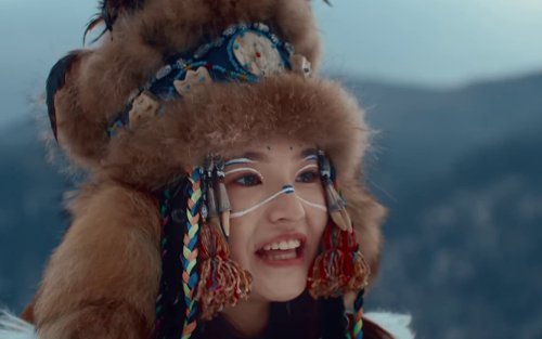 otyken_-_day_by_day_(official_music_video)_frame_75.0.jpg