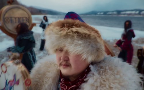 otyken_-_day_by_day_(official_music_video)_frame_78.0.jpg