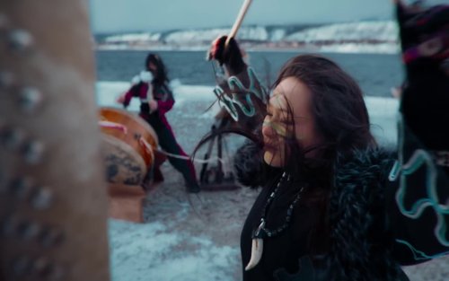 otyken_-_day_by_day_(official_music_video)_frame_93.0.jpg