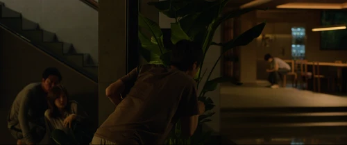parasite_frames_frame_219.webp