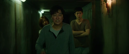 parasite_frames_frame_240.webp